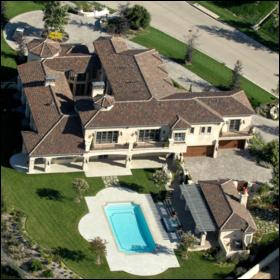 Britney’s new home in LA (USA)