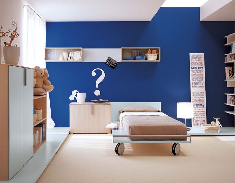 Modern-child-room-furniture-set-with-wardrobe-and-bed-on-wheels