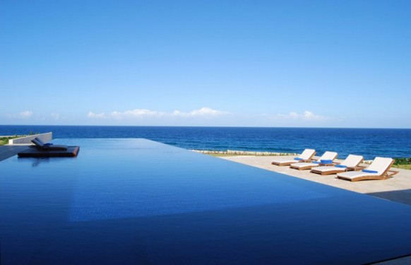 Casa Kimball 5 582x375 Stunning Bulgari Resort in Bali
