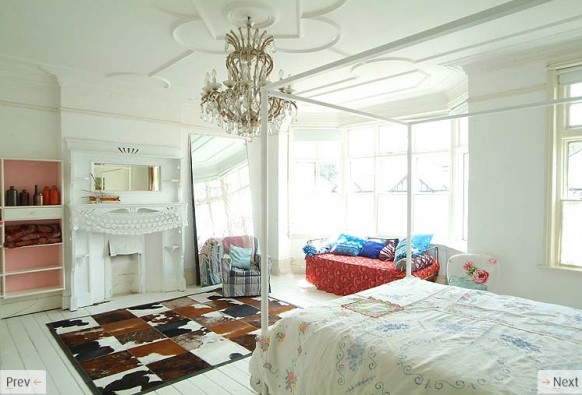 http://www.home-designing.com/wp-content/uploads/2010/01/fireplace-chandelier-whitebed1-582x395.jpg