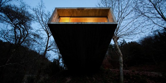 amazing house balcony