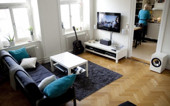 Modern Scandinavian Living Room Entertainment Setups