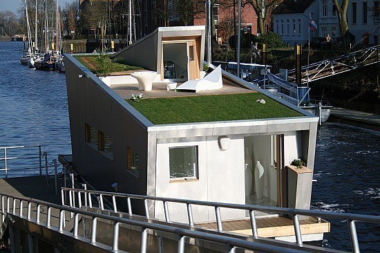  Modern House Boat with Rooftop Garden | NATURAL INTERIOR DESIGN  2010