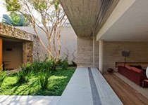 courtyard-garden-home