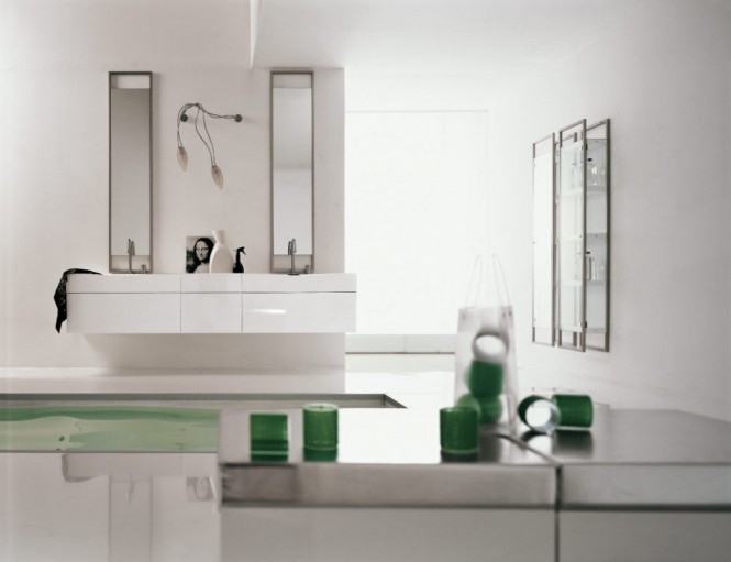 green white bathroom 665x511 50 Modern Bathrooms