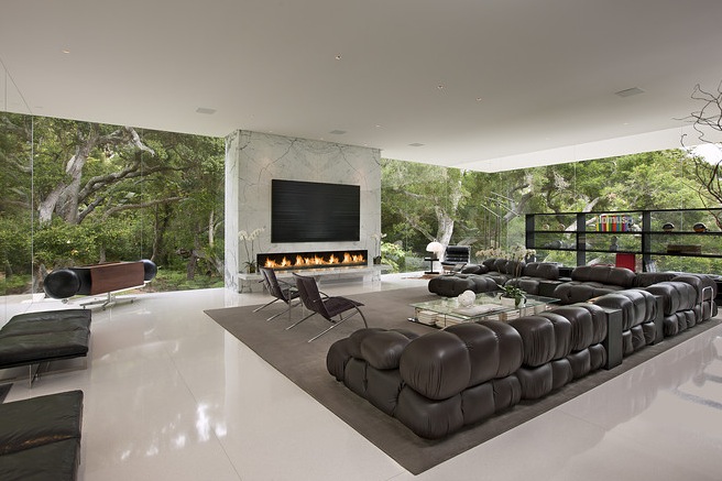 luxury living with glass walls
