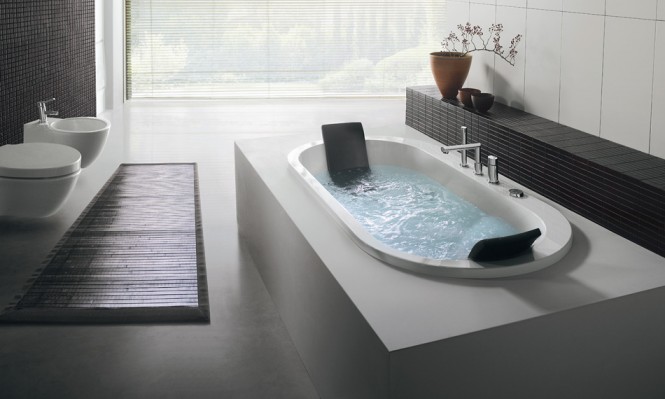 built in oval bathtub