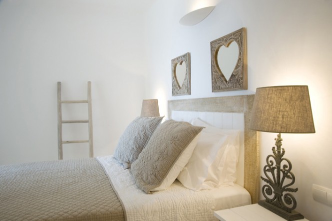 greek honeymoon bedroom