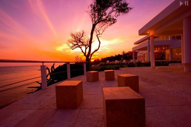 The large winding balconies boast a spectacular view, particularly during sundown.