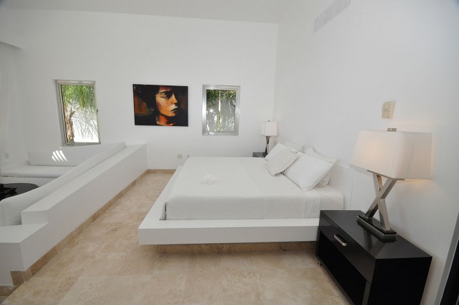 casachina blanca white bedroom2