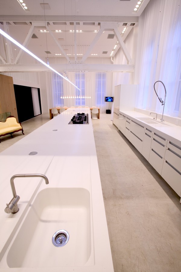bball13 A 30-foot long kitchen was designed and built by "The Apartment."