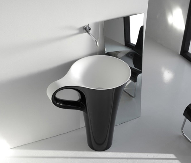 black coffee cup basin