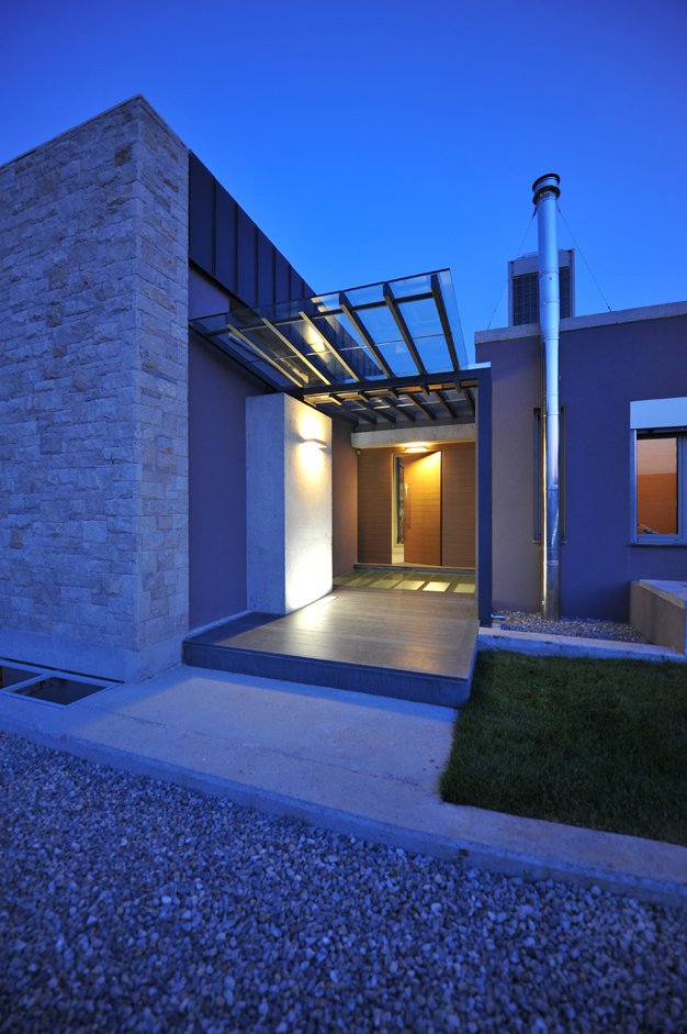 exterior modern entry 2