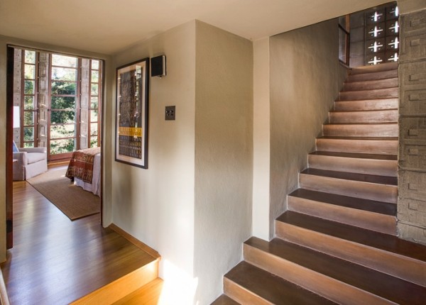 Frank Lloyd Wright Millard House master bedroom stairwell