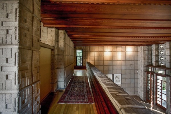Frank Lloyd Wright Millard House mezzanine hall with persian rug