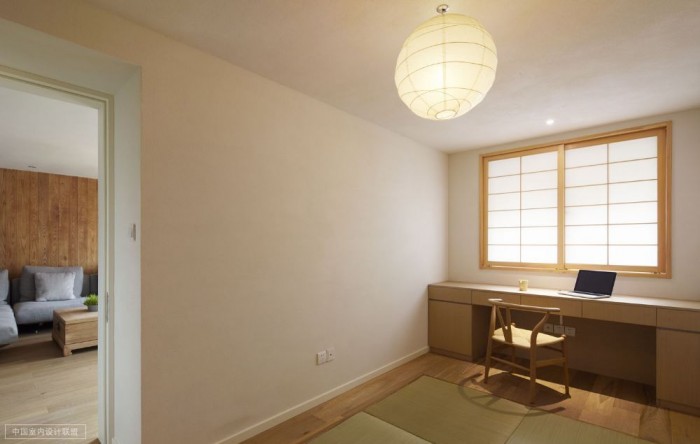 The office, minimalist, even in an interior expression such as this, is a place that fosters clarity of mind, save for the familiar paper lantern that has been adopted by the global community, holding a place in many hearts and many more homes.
