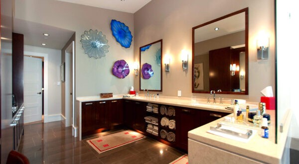 penthouse master bathroom 2