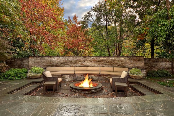 Outdoor Living Space 9