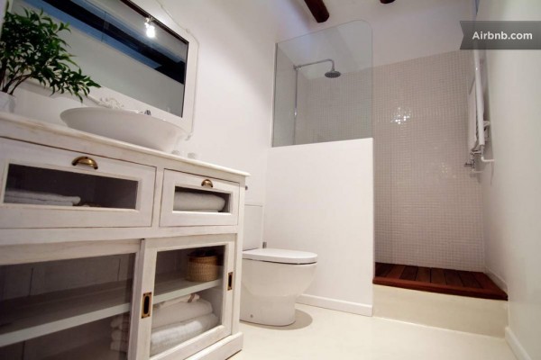Spain Modern Master Bathroom 2