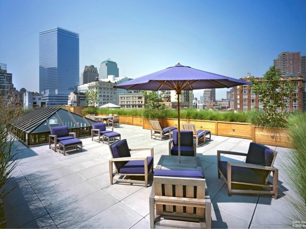Rooftop patio with a 360 view of the Manhattan skyline.