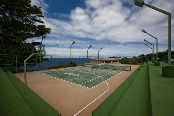 private tennis court