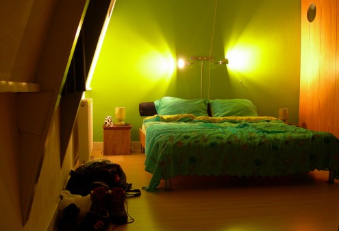 bedroom lighting