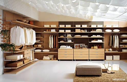 walk in wardrobe