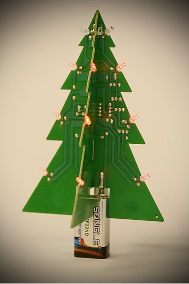 motherboard-christmas-tree