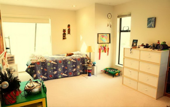 kids room natural light