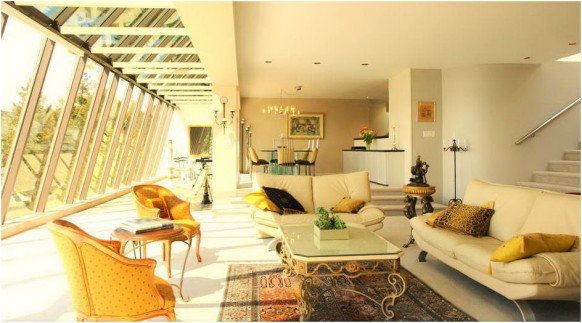 luxury penthouse livingroom