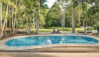 Stunning House With Pool and View