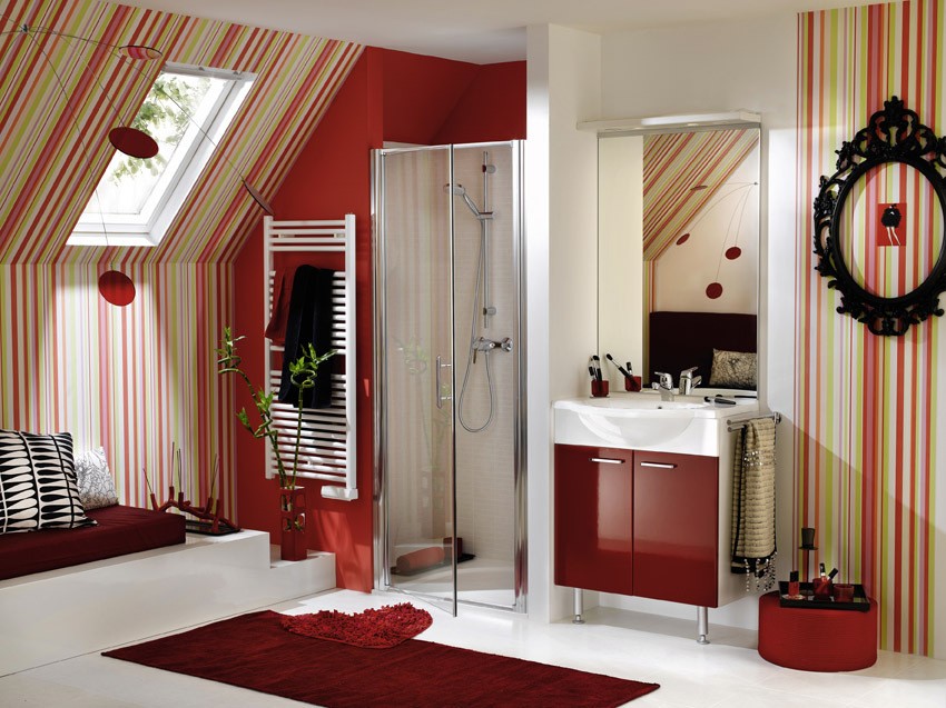 red bathroom delpha