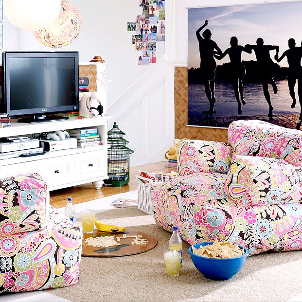 stylish dorm rooms