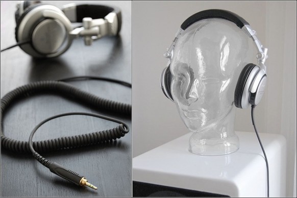 creative headphone holder