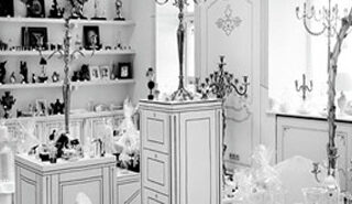 Interior Decoration with Markers (?)