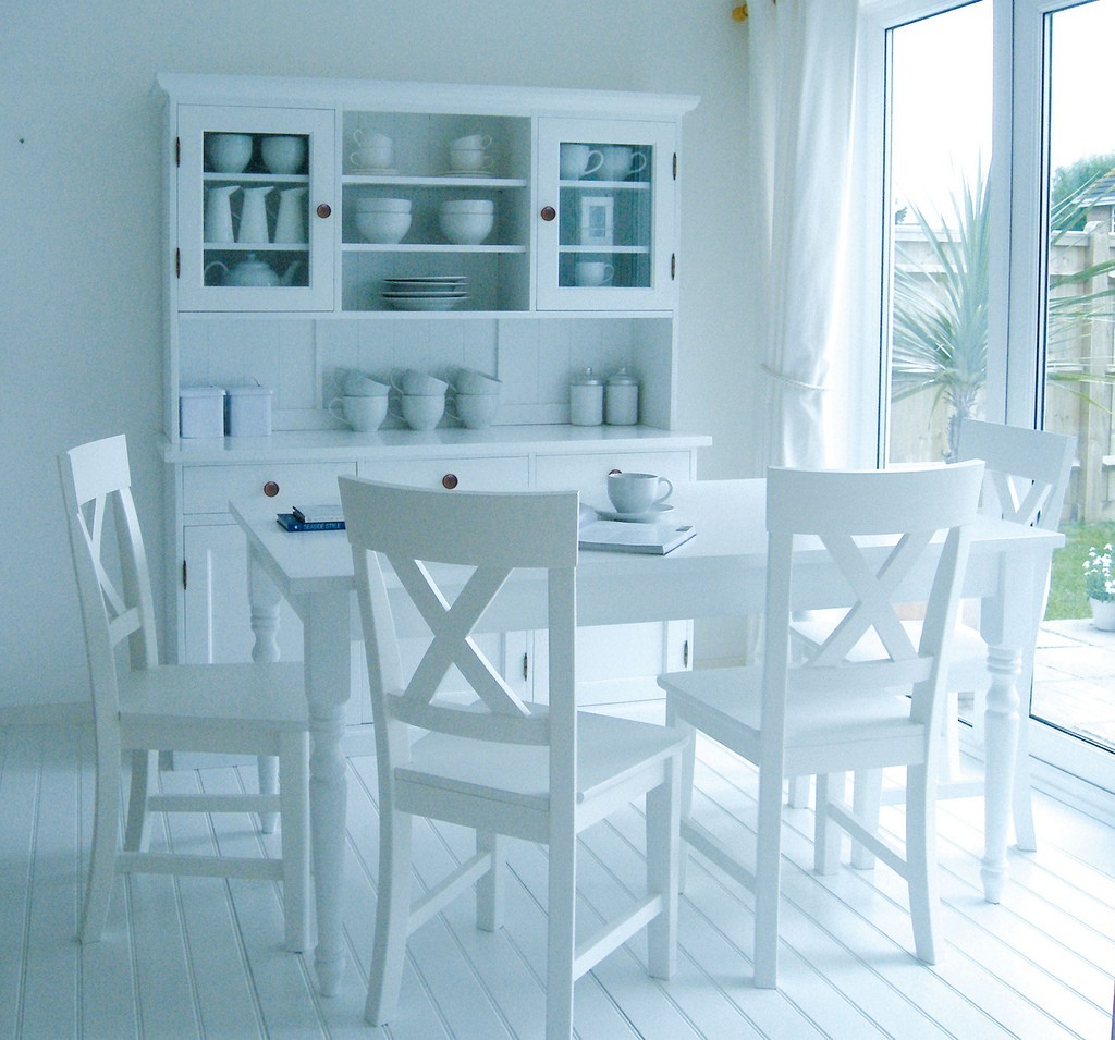 Plain white on sale dining table
