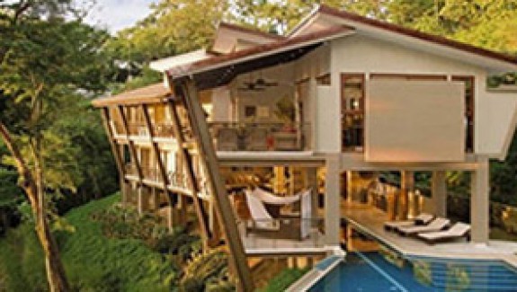 A Massive Vacation Home in the Jungles of Costa Rica