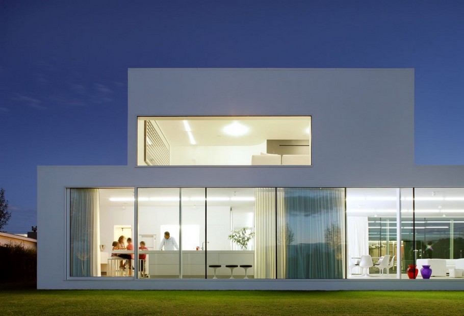Contemporary Villa VH by Beel Achtergael Architecten Kitchen