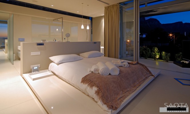 luxury-bedroom