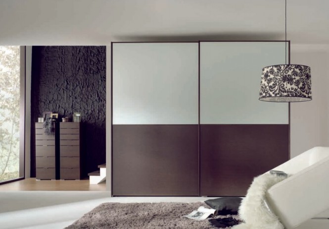 sliding door wardrobe