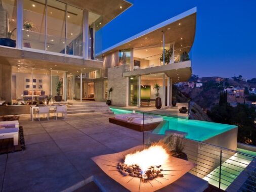 House With Spectacular Downtown City Views
