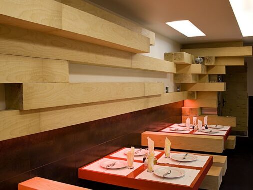 Fancy Restaurant Interior Design In Tehran