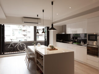 Sparkling Urban Apartment Design