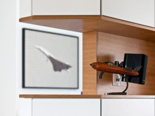 Apartment Design For Pilot & Aviation Enthusiast