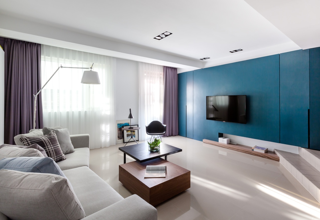 Vibrant Blue and Purple Apartment Decor