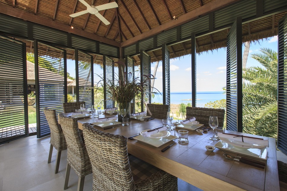 23 Tropical dining room Interior Design Ideas