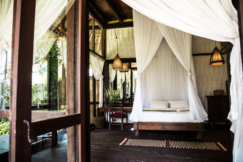 5 Balinese Style Bedroom Interior