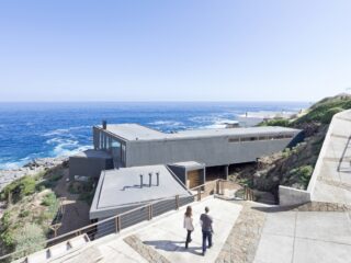 Gorgeous Minimalist Home Overlooking the Ocean in Chile
