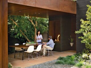 Break Bread in Beauty: 20 Modern Dining Rooms for Inspiration
