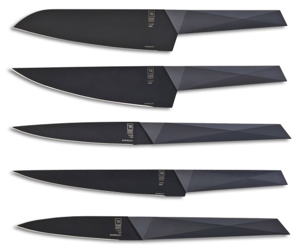 https://www.home-designing.com/wp-content/uploads/2015/03/black-steel-knives-600x507.jpeg